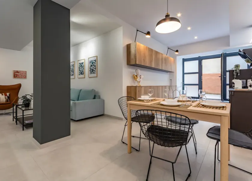 Battle Kitchen Loft - Image 1