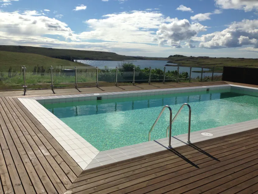 Farmhouse in Iceland with Hot Pool - Image 1