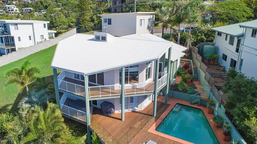 10 Mona Vista Crt, Plage de Coolum, VUES, WiFi, Animaux acceptés - Image 1