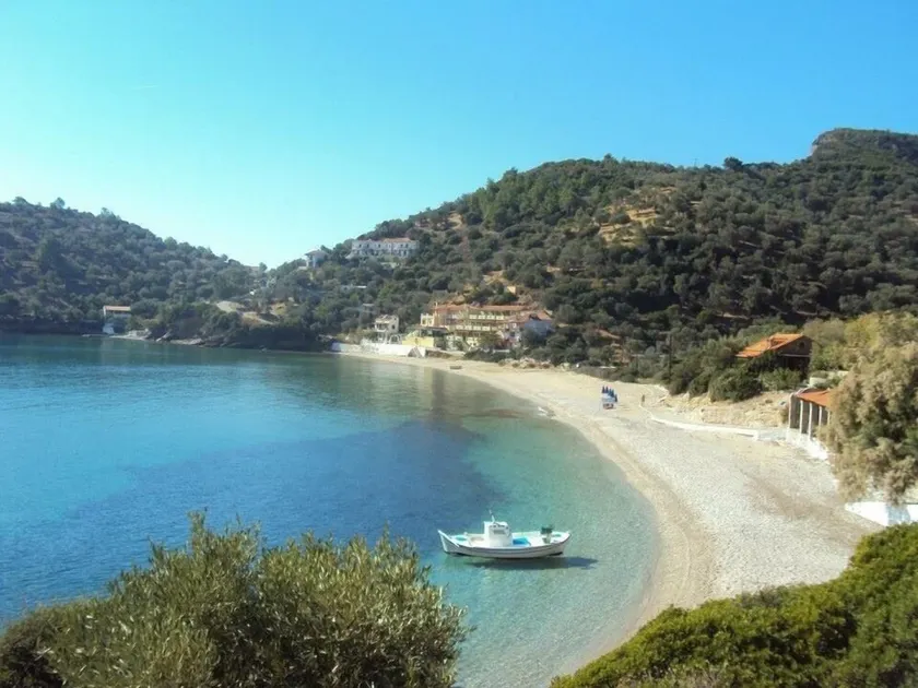Limnionas Bay Village Hotel - Image 1