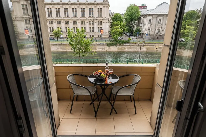 AIASTAY Bucharest River Apartments - Image 1