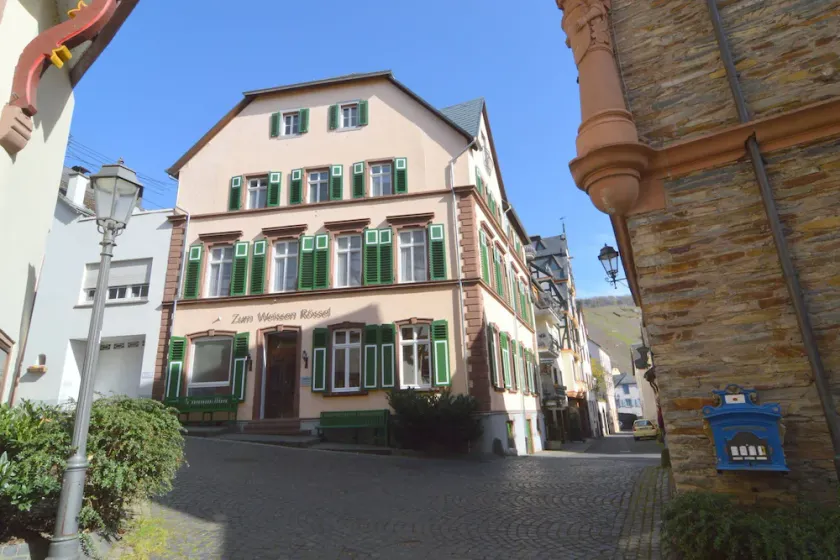 Bemerkenswertes Ferienhaus in Ürzig - Image 1