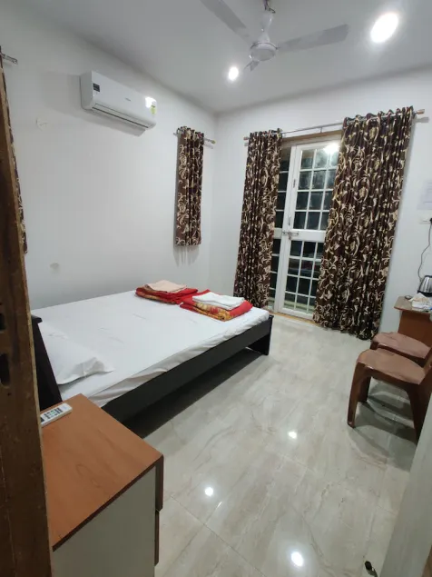 Spacious & Luxurious Family Homestay - Image 1