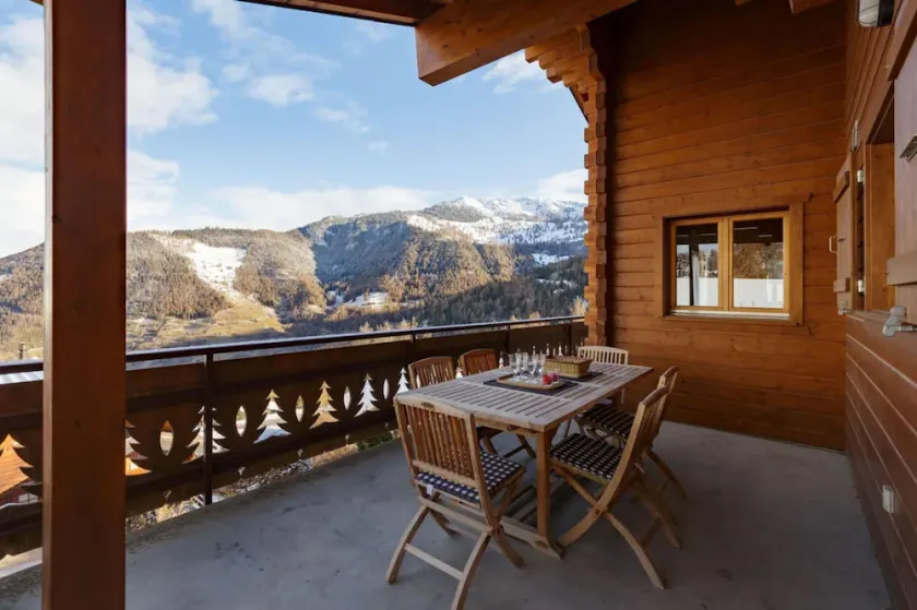 Chalet Elbaz - Swiss Chalet with breathtaking views - Image 1