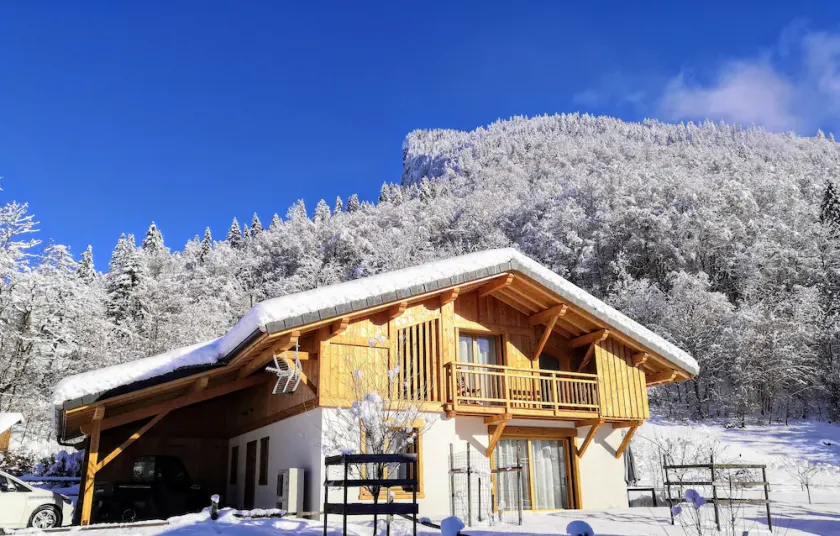 Chalet Josaly Jacuzzi /sauna  - Image 1
