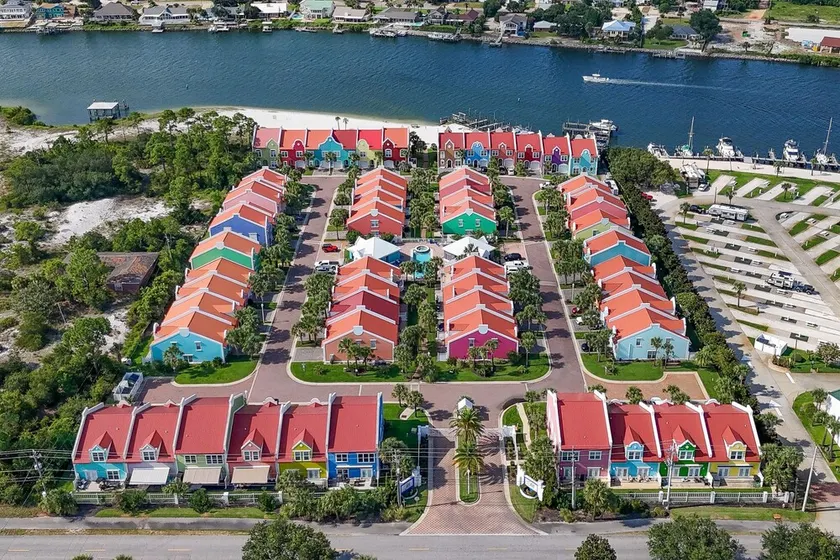 Coral Retreat by Vacation Homes Collection - Image 1