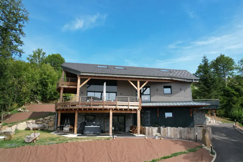 CHALET d'Exception Grand Standing 2à 15P. Jacuzzi.Sauna 5ch.& sdb. Salle de Jeux - Image 1