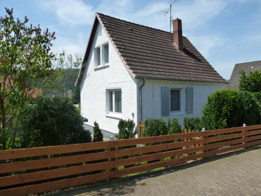 Great holiday in the Weserbergland! In house with garden for 4 people. & Pets - Image 1