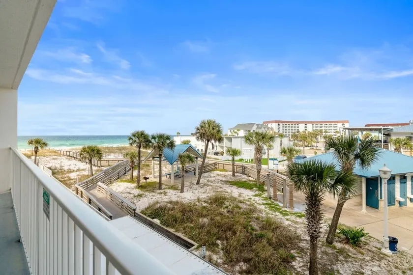 Seacrest Beachfront 2BR | Angled Gulf View + Pools - Image 1