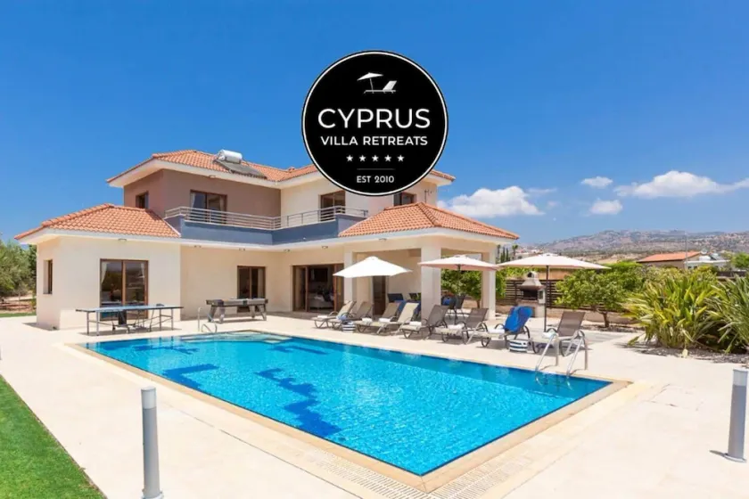 Villa Melanie - 4 Bed Villa, Private Pool, Great Location - Image 1