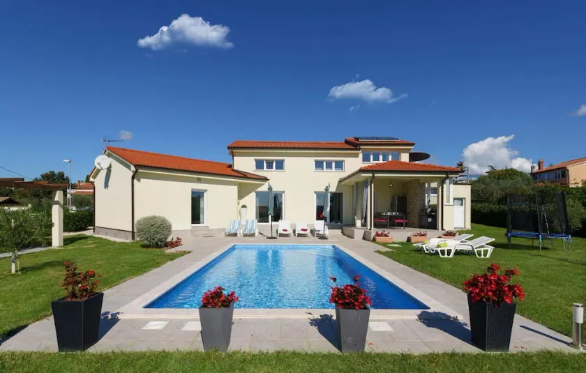 Villa Landa - Image 1