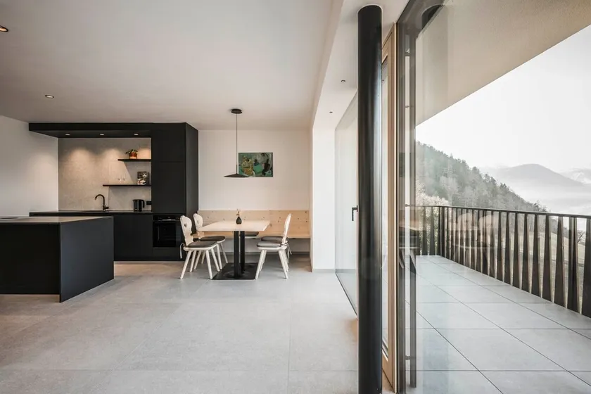 Appartamento 'Picea Am Ötzerhof 2' con vista sulle montagne, giardino in comune e Wi-Fi - Image 1