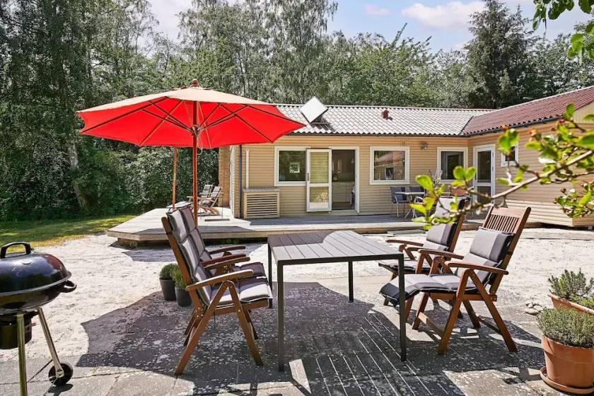 Maisonnette moderne près de la plage - Image 1