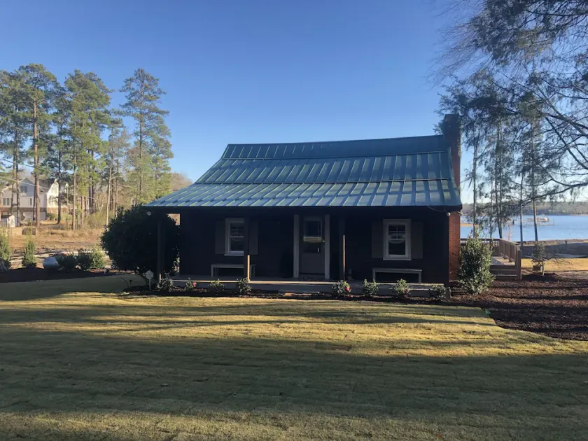 THE CABIN AT HIDDEN COVE - Image 1