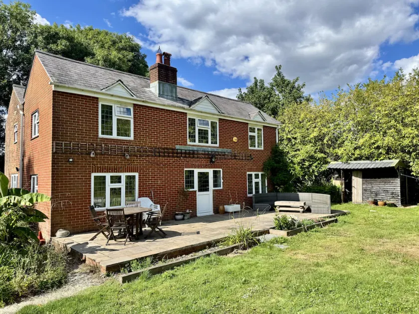Forest Cottage - Image 1