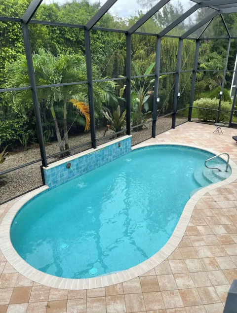 Private Pool · Two 2BR in One 4BR Duplex · 1 Block to Beach - Image 1