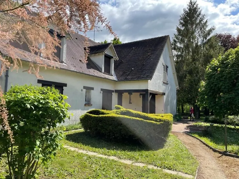 Family country house in the Chateaux de la Loire area - Image 1