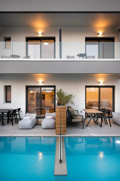 Sezian Boutique Homes & Villas - Image 1