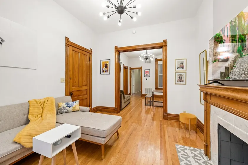 Lincoln Park 3 BR Penthouse - Image 1