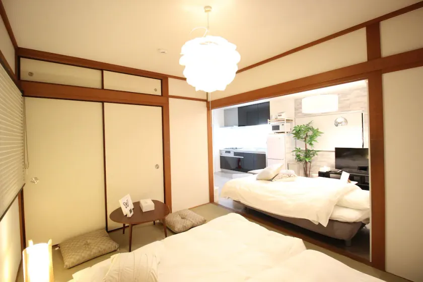 Sweet Villa Haku Shoutenshita - Image 1