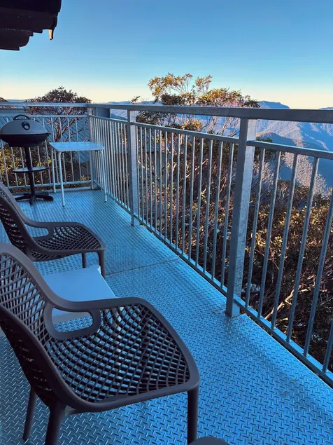Enzian9 Mount Buller - Image 1