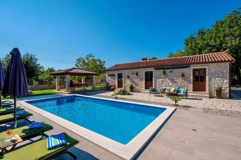 Well Equipped Charming Istrian Cottage - Image 1