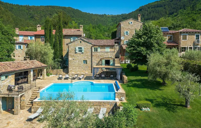 Lovely home in Motovun - Image 1