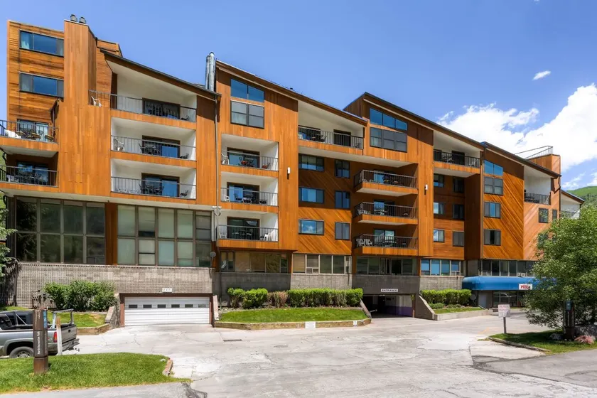 Vail Run Resort - Image 1