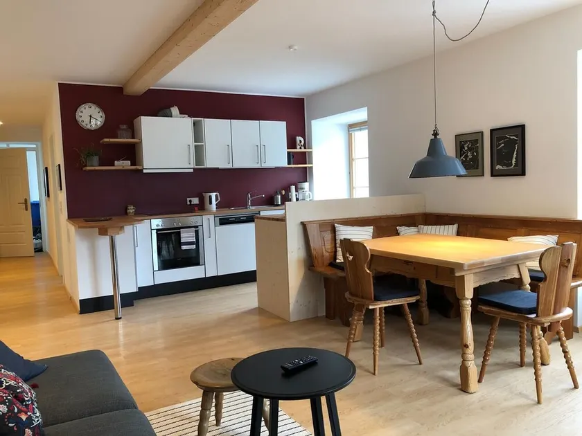 Ferienwohnung Oma Rosa mit Traumblick und Zentrumsnähe - Image 1