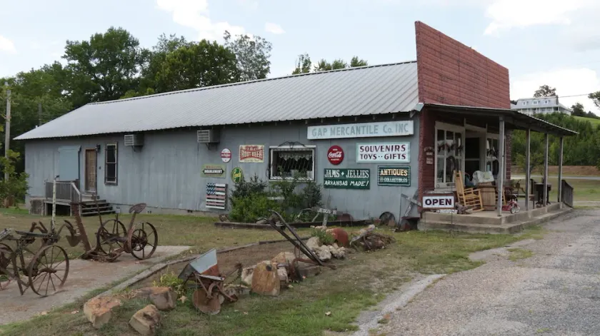 Gap Mercantile Cottage - Image 1