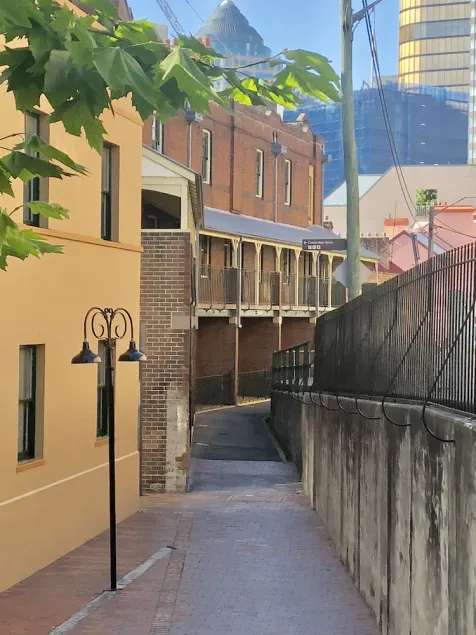 Divine Workers Cottage - a perfect retreat in the heart of The Rocks. - Image 1