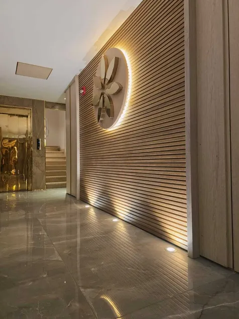 Sheraton Air Hotel  - Image 1
