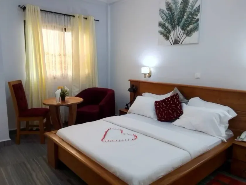 Hotel De L'Océan - Image 1