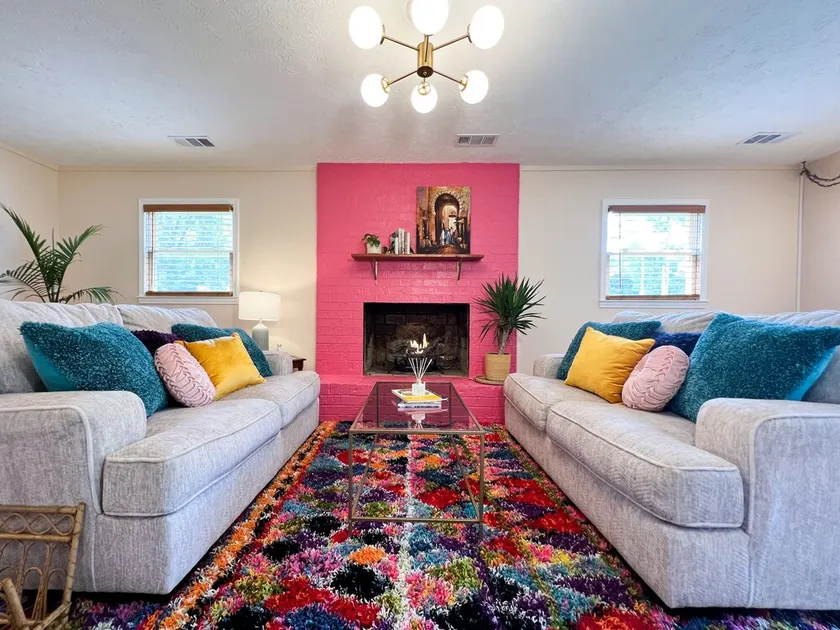 Sunny Secret Garden Getaway -- a private guest suite w/ fire pit -- 7 mi to UGA! - Image 1