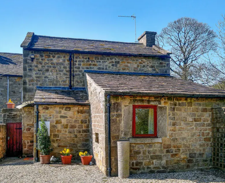 The Bothy-Detached cottage,1 mile from Barnard Castle, Pet Friendly, EV Charger - Image 1