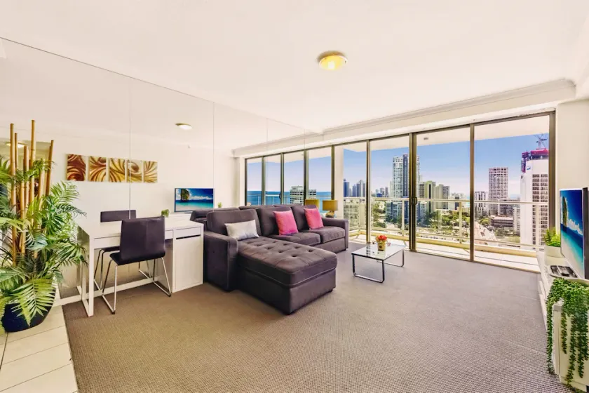 2 BDR OCEAN VIEW - CHEVRON TOWER * Beach Central Location* - Image 1