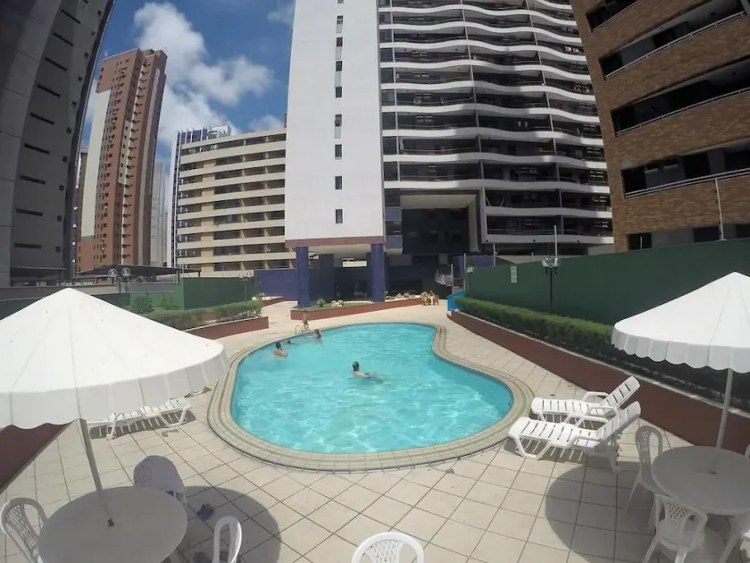 Furnished apartment with 2 bedrooms, internet, cable TV - Image 1