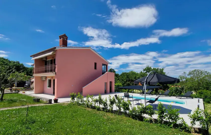 Beautiful Apartment In Labin - Image 1