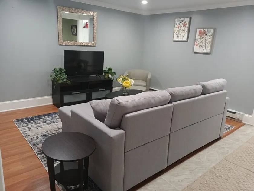 Cozy apartment in Mahanoy City, PA - near Locust Lake, Hazleton and Pottsville - Image 1