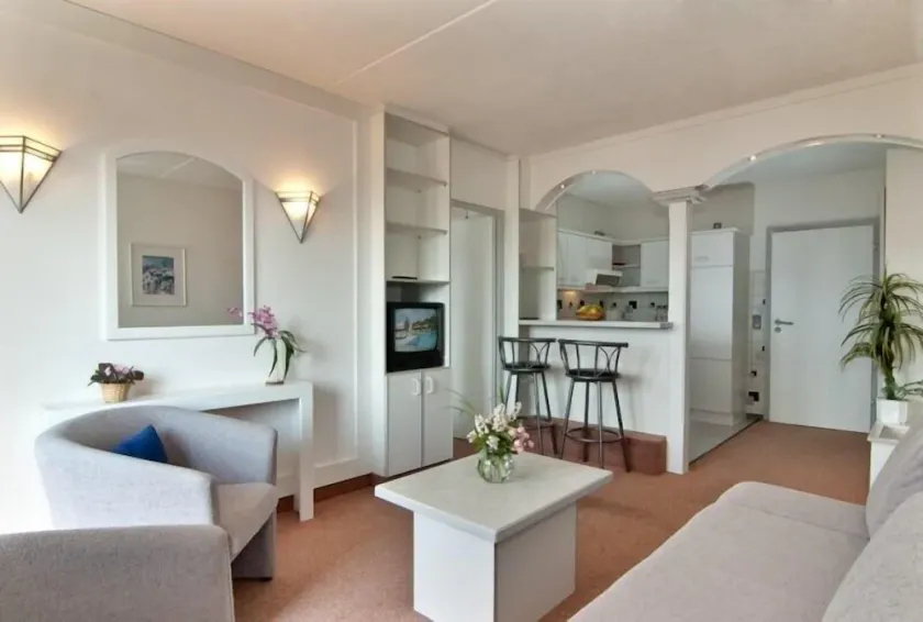 45qm Zwei Zimmer Appartement mit Südbalkon im Bayerischen Wald - Image 1