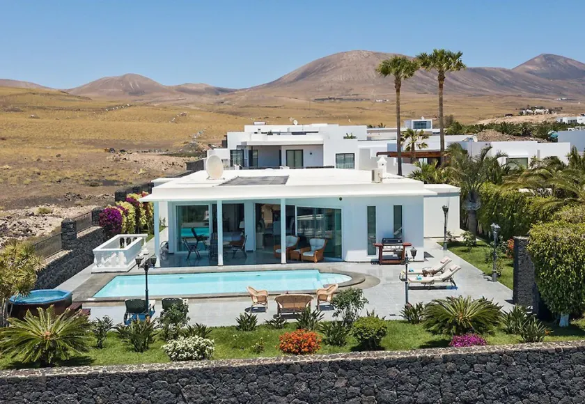 Bright and Spacious Puerto Calero Villa | 3 Bedrooms | Villa Viejo Dos | Private Pool & Wonderful Scenic Views | Lanzarote - Image 1