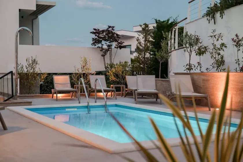 Luxuriöses Apartment Malinska Sky mit privatem Pool - Image 1
