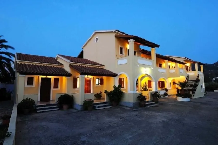 Seaside apartment village among gardens and close to the resort centre! - Image 1
