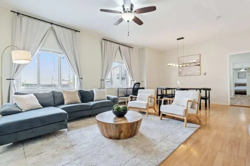 Group Retreat for 10 - 15Min to NYC, FIFA, Mall, FREE Parking - Image 1