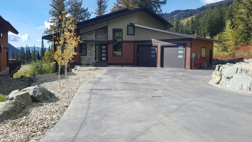 Maison flambant neuve avec le meilleur ski à l'intérieur et à l'extérieur à Sun Peaks - Image 1