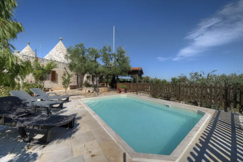 Trullo Paan - Image 1