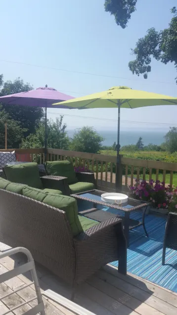 Casa Moana, Lovely old house overlooking St. Mary`s Bay, with  free breakfast. - Image 1