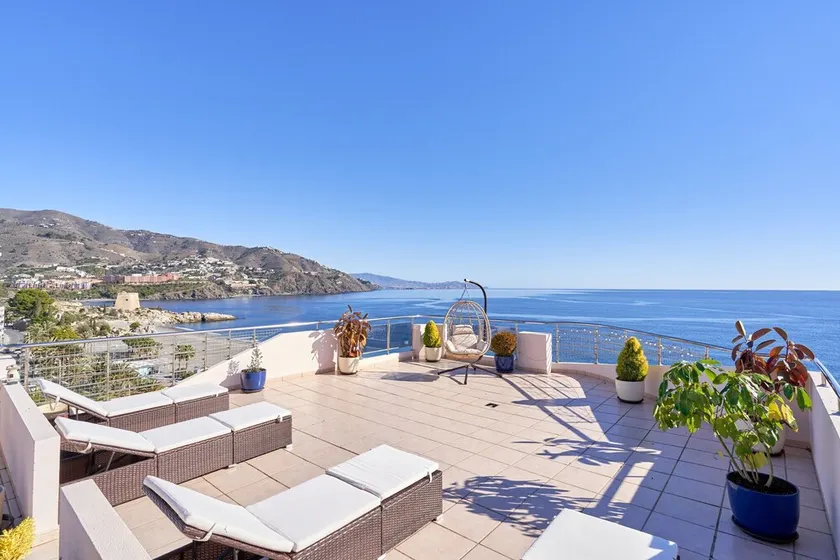 Holiday Apartment 'Argali Beach' close to the Beach with Sea View, Terrace & Wi-Fi - Image 1