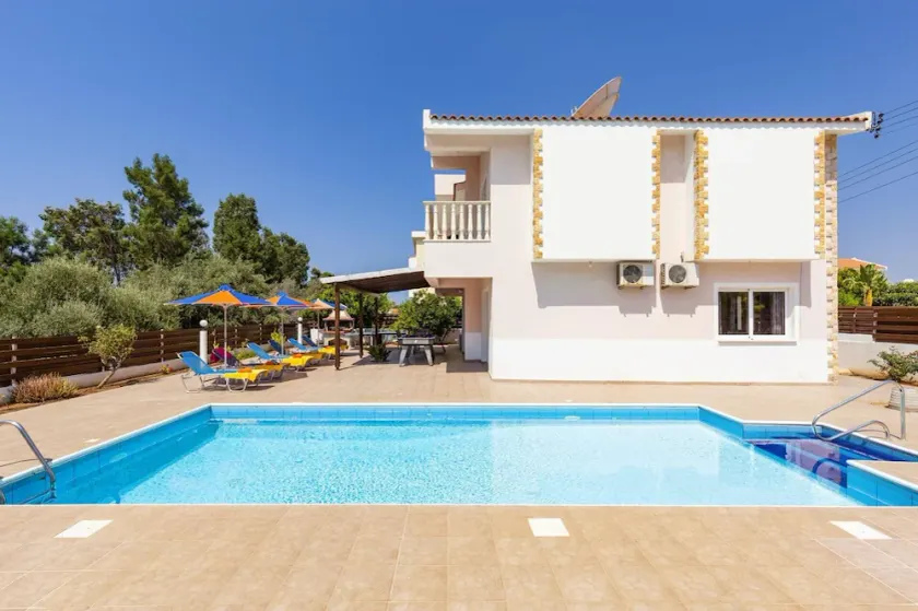 Villa Dione by Villa Plus - Image 1