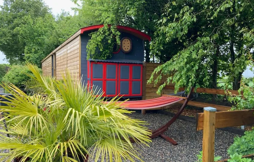 1 bedroom nice (sta)caravan in Gommenec h - Image 1